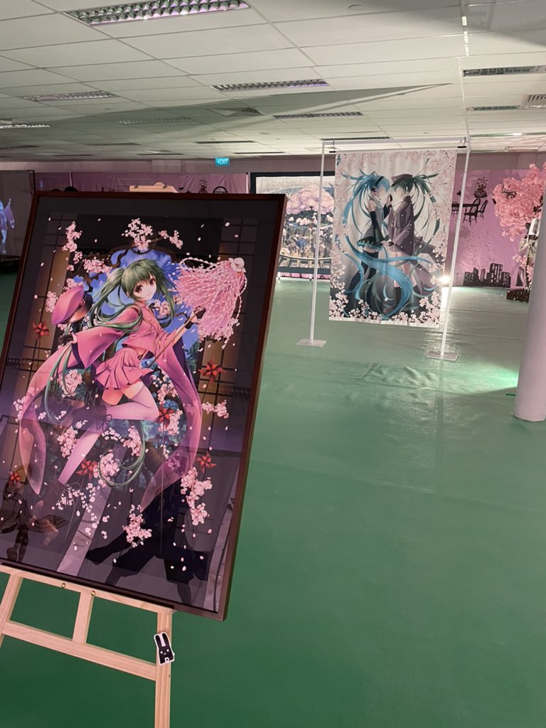 290cart's tweet photo. 今回かなりやりきった感ありまして、魂抜けた状態です。シンガポールは遠い感じがしますが、浜松町からは空港快速に乗れば羽田乗り換えで一駅ですので、ぜひお越しください　#千本桜の世界展　#シンガポール　#harborfront https://t.co/7n5LFh64Mb