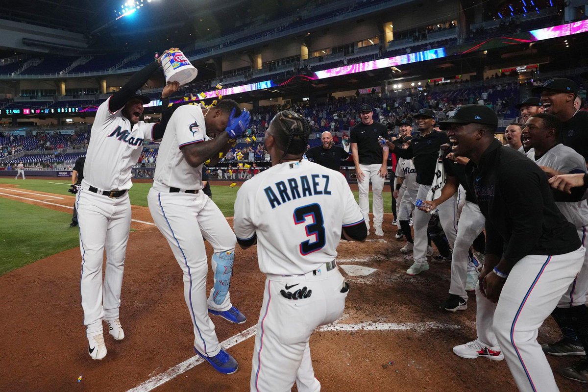MarlinsHistory's tweet photo. THE #MARLINS ARE GOING TO THE PLAYOFFS FOR THE 4TH TIME IN FRANCHISE HISTORY!
#MakeItMiami #DaleMiami #MLB https://t.co/vMjrMFNAHi