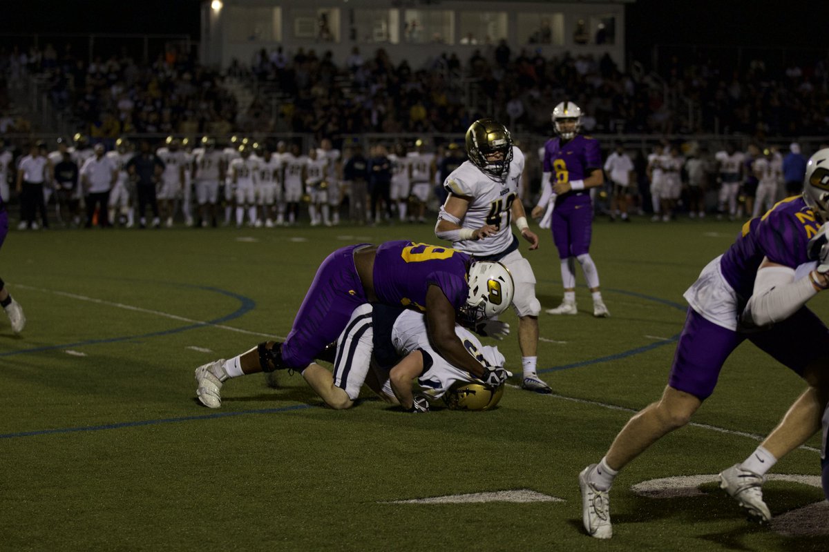 ONAZFootball's tweet photo. HALFTIME 
TIGERS 35-7🐅💪 https://t.co/bOSI7jsWei