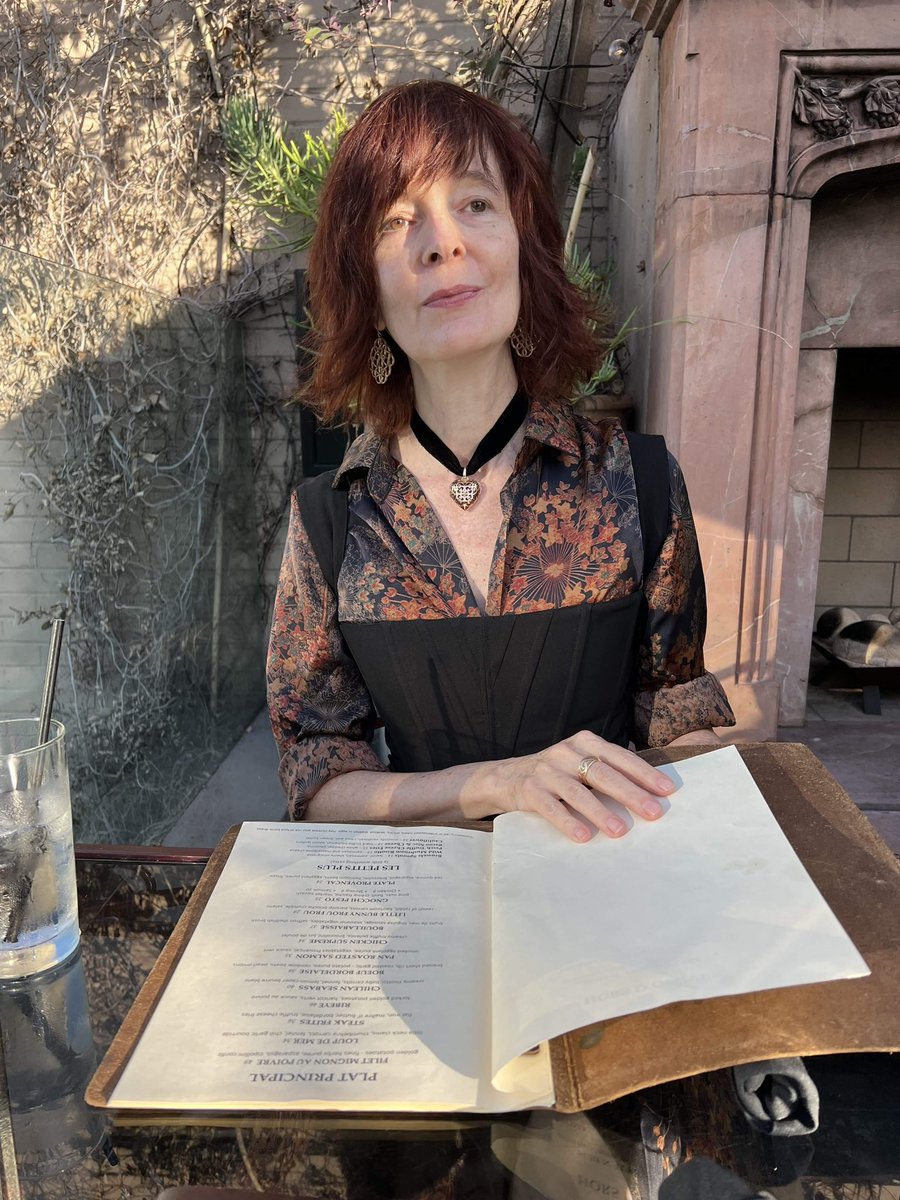 KarenKahler's tweet photo. More from the birthday backlog: the view from rooftop restaurant Perch, and me enjoying aforementioned view
#DTLA #perchLA #birthday #turningsixty https://t.co/DLQ8vVy2mq