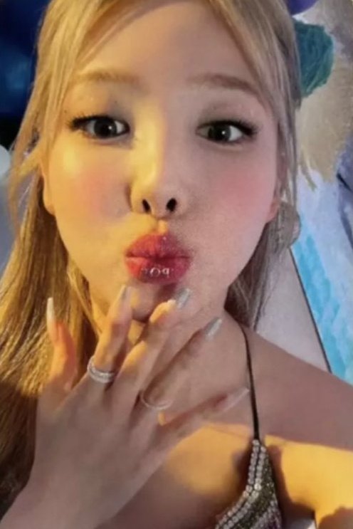 ⋆ wtb umji plve sheep tweet media