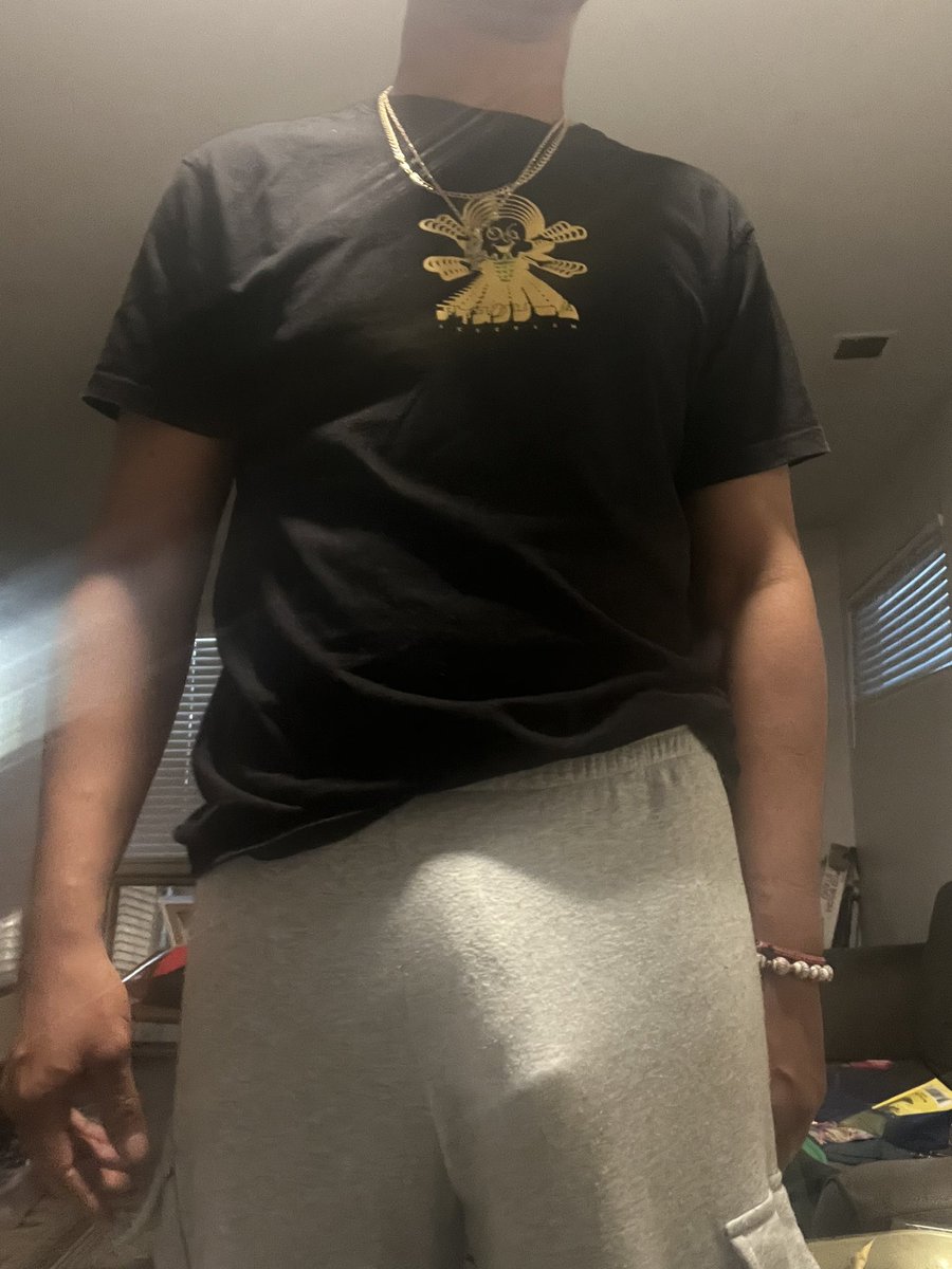 Bertoixback's tweet image. Now I know why nobody could look me in the eyes at target today