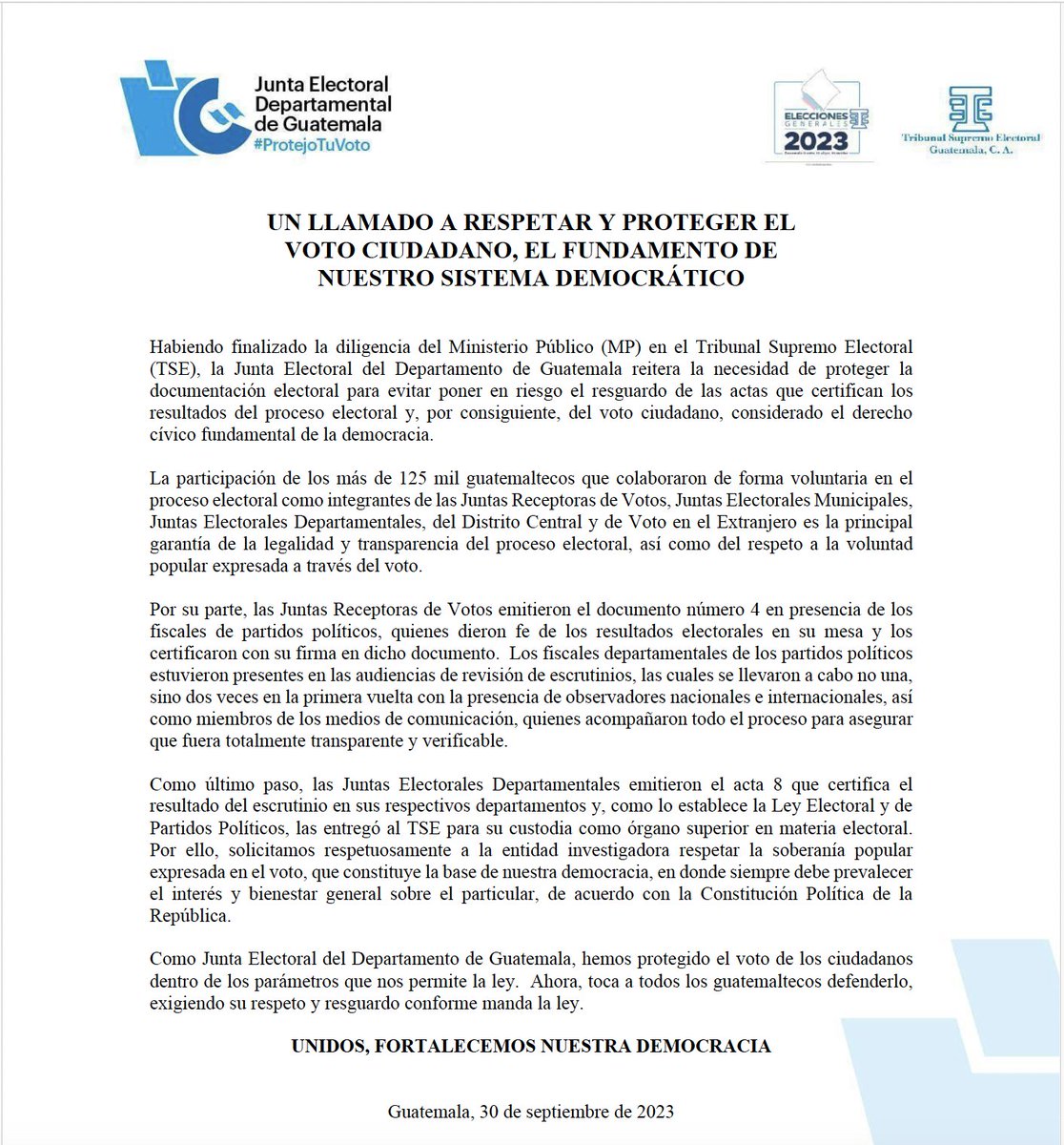 junta_electoral's tweet photo. Como Junta Electoral del Departamento de Guatemala, hemos protegido el voto de los ciudadanos dentro de los parámetros que nos permite la ley. Ahora, toca a todos los guatemaltecos defenderlo, exigiendo su respeto y resguardo conforme manda la ley. 
#ProtejoTuVoto #URGENTE https://t.co/tIr5AVWA4K