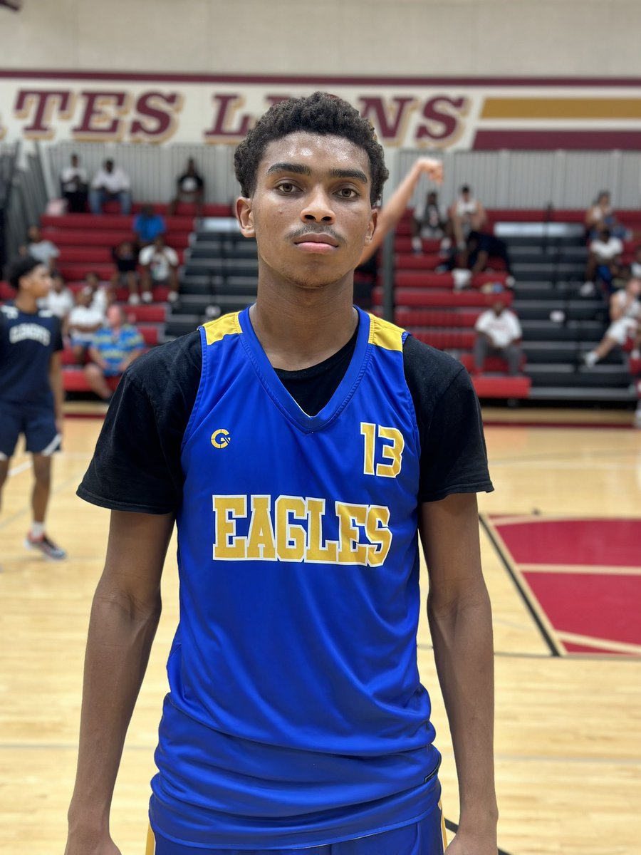 Booker T. Washington got a big addition with senior guard &amp; Aldine HS transfer <a href="/AB_KirkseyJr/">Abraham D Kirksey Jr</a> Will help with them win a lot of games this year. Does all of the little things and gives them a real perimeter threat from the wing. #OTRHOUFallShootout