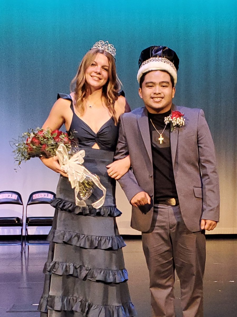 Presenting the 2023 Wesclin Homecoming King and Queen, Riley and Jeross!