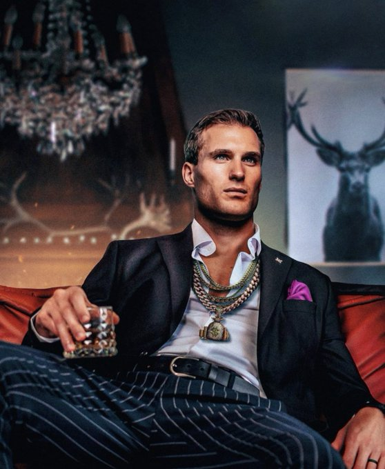 It's Officially Kirktober! Sit back and enjoy the ride! 🧟‍♂️🎃

#Skol