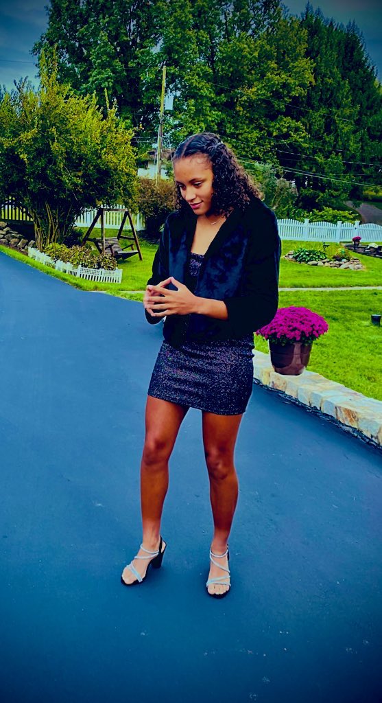 AliyahBrame's tweet photo. Staying balancedβ¦#paulshortrun #becahi #HOCO2023 https://t.co/wqgthpZPkB