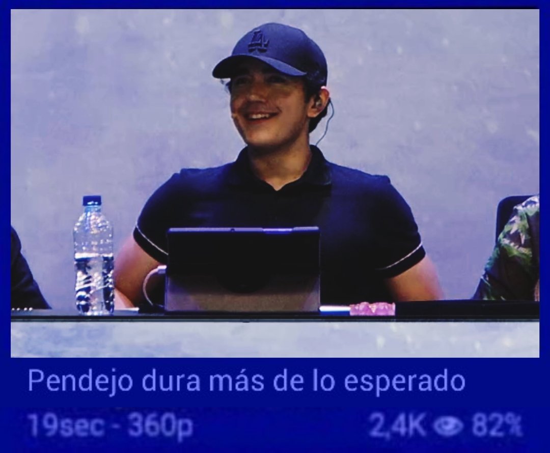 RoierNews's tweet photo. 💬| LO CONSIGUIÓ!! EL PENDEJO CON COMPLEJO DE HÉROE LO LOGRÓ https://t.co/p3KW6GPNio