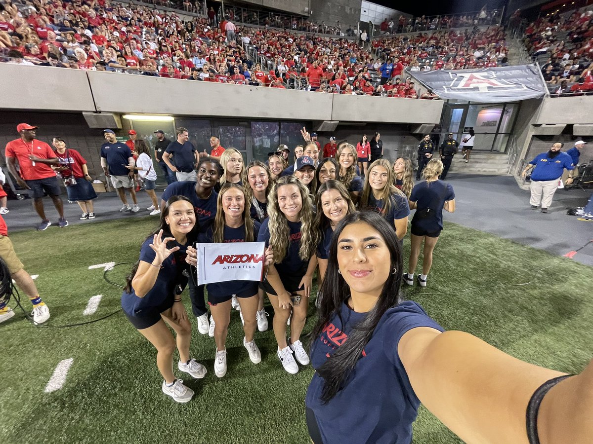 #DesertFury  Arizona softball wildcats!!!