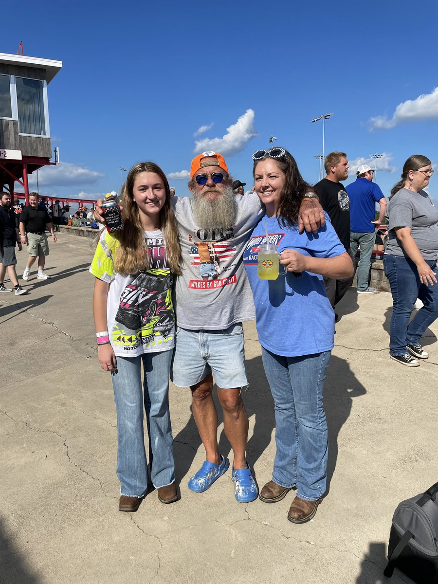 IdaColumite's tweet photo. THE MAYOR #whelenmodified #NASCARRoots @NWBSpeedway
#whitelightning https://t.co/cyAEdzz7n0