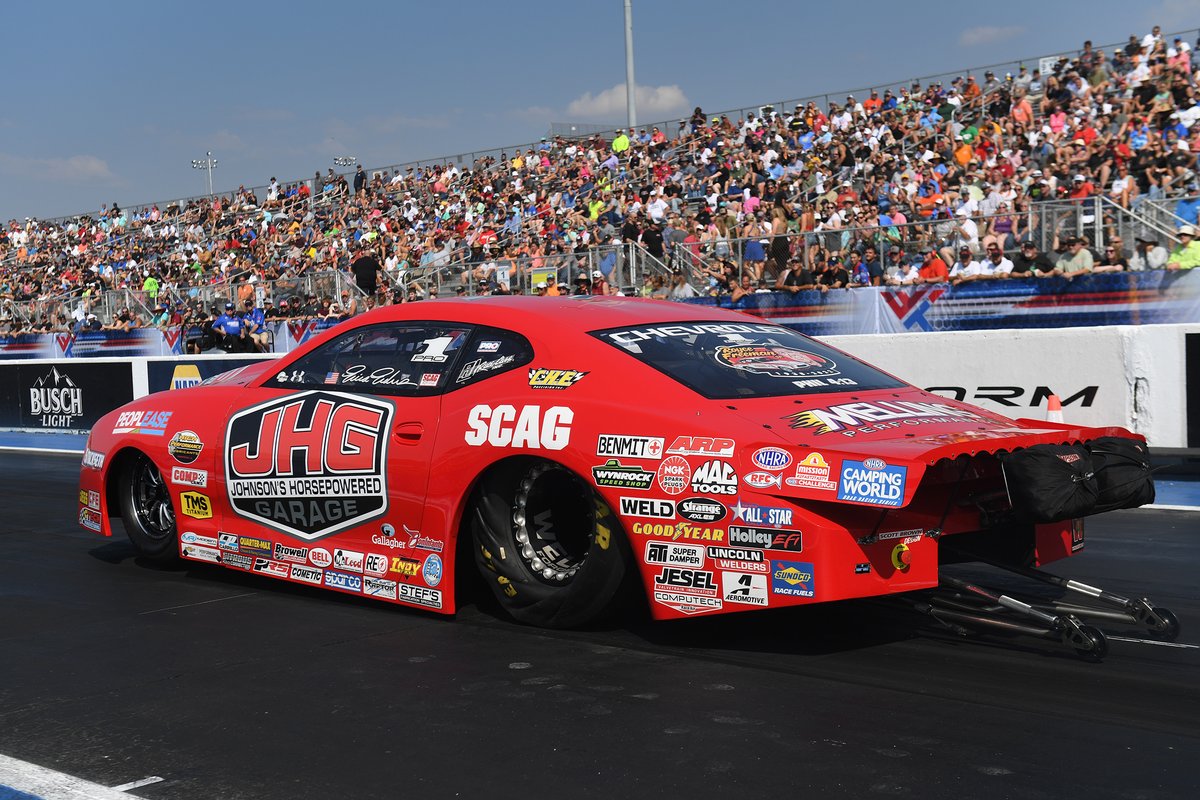 RacingProMedia's tweet photo. Sellout crowd at WWTR watches Friday's top qualifiers retain through Saturday!
#BobTasca #DougKalitta #EricaEnders #GaigeHerrera #NHRA #MidwestNats #WWTR #DragRacing #TopQualifiers #YellowHats #Illinois #StLouis
https://t.co/dZzM28AX3n https://t.co/btN0HjhUK7