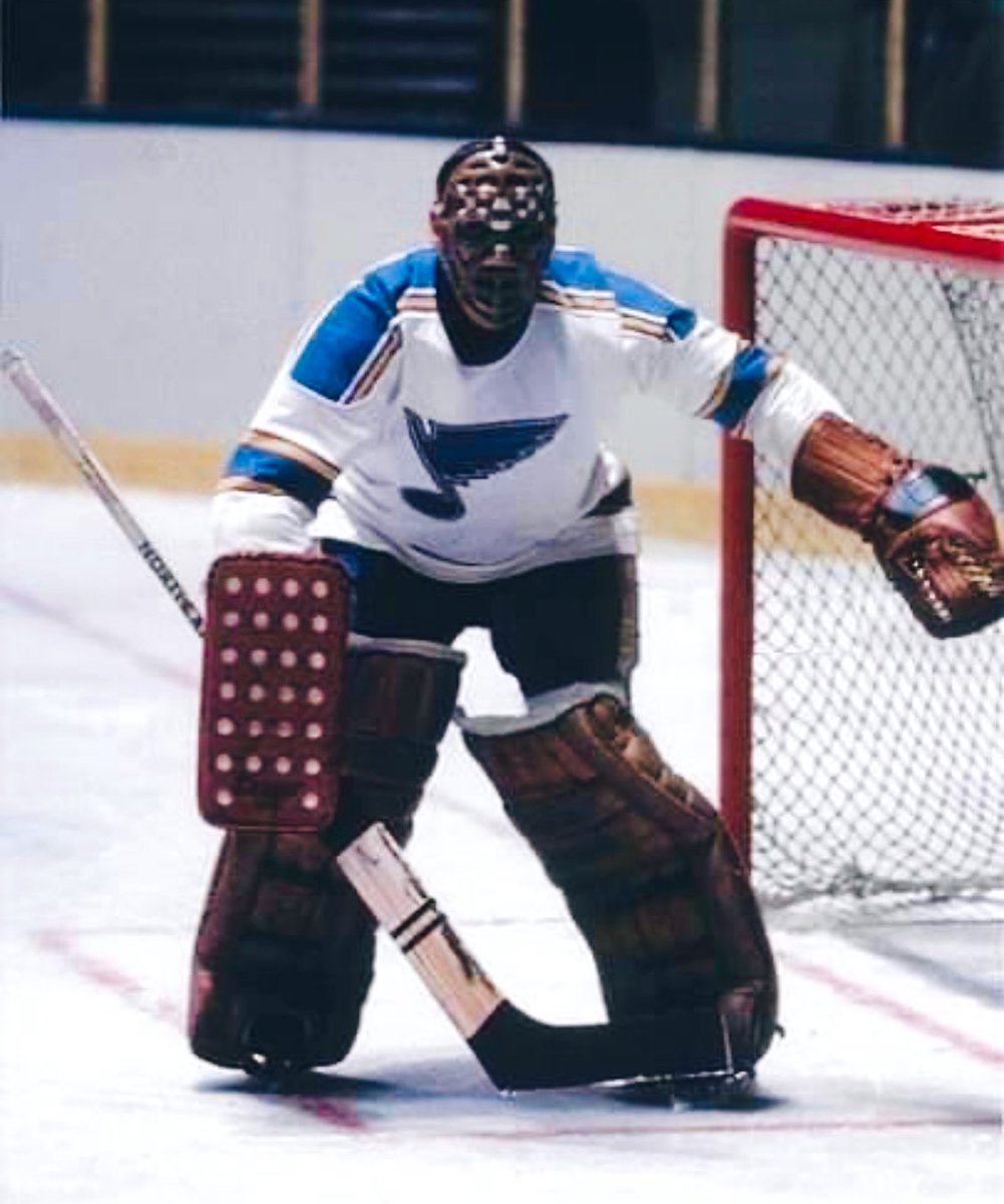 Old Hockey Cards tweet media