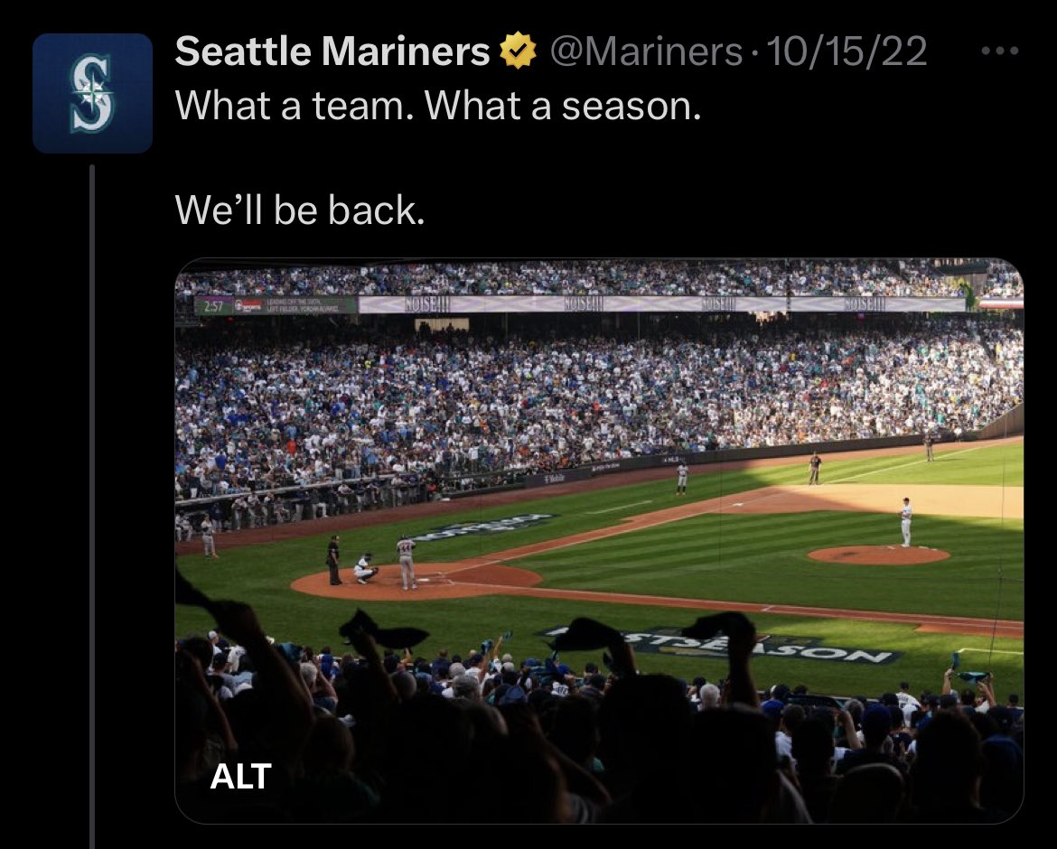 Baseball Images that Precede Unfortunate Events tweet media