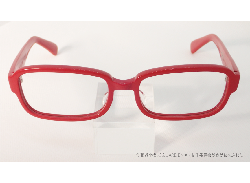 caneton1965's tweet photo. 「三重さんのめがね」を再現した実用めがねですので、まさにEpisode７「好きな子のめがねを持って帰った」の再現も可能！！
三重さんが部屋にいるドキドキ気分を味わってみてはいかがでしょうか♡
あなただけの好きな子のめがねとして傍らに置いてください♡♡

“めがねの聖地 鯖江”の職人が本気で取り組んだ本格的コラボ「三重さんのめがね」！！
好きめがファン・めがねファンにも自信を持っておすすめします！

https://t.co/Gtqaem3XTD

＃好きめが　＃コラボ　＃めがね　＃三重あい