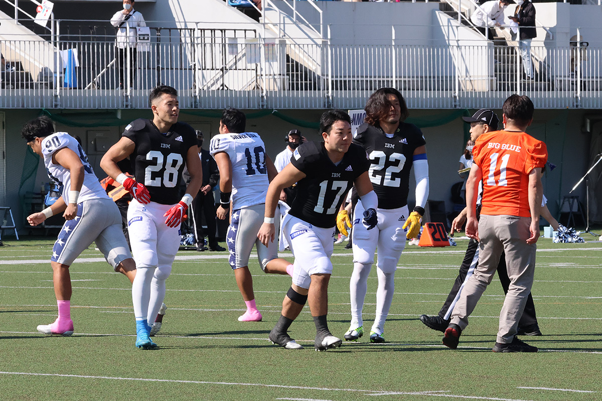 bigbluefb_'s tweet photo. 第三節アサヒビールシルバースター戦の試合の見所を掲載しました。この試合に勝利して勝ち点9となれば、ライスボウルトーナメント進出(Div-B 4位以上)が確定する重要な試合です。是非熱いご声援をお願いいたします!
https://t.co/uFQgXnhPSO
#OneBLUE #IBMBIGBLUE #アメフト #海浜幕張 #Xリーグ https://t.co/5MPYV7Jezq