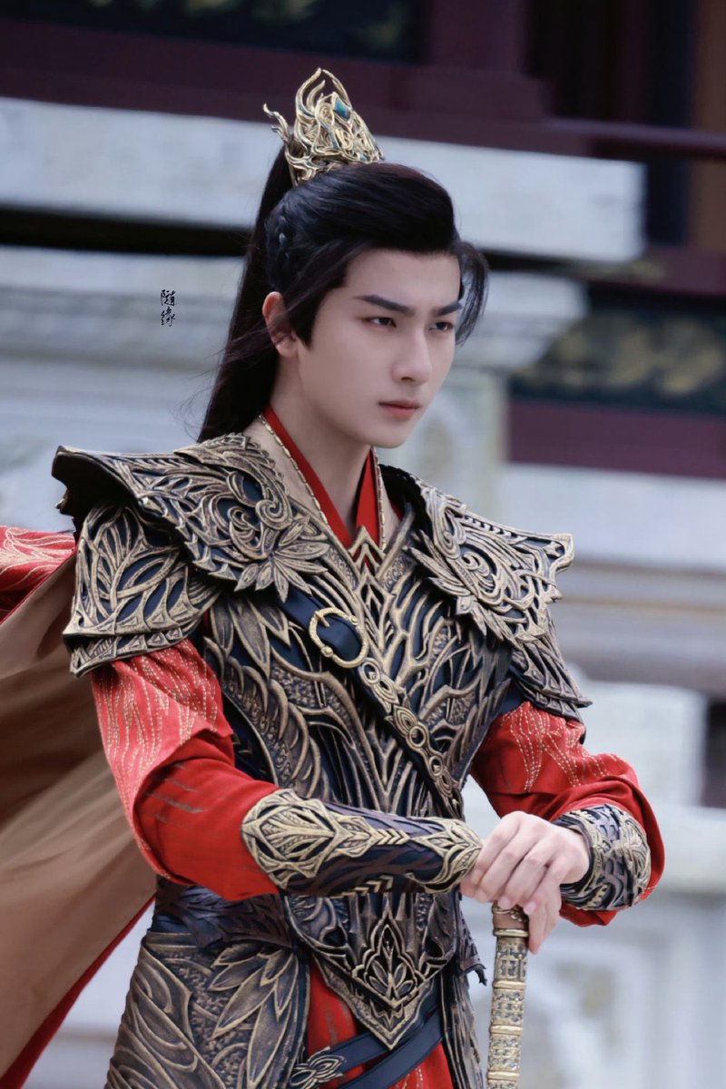 Future roles & dramas of #LiHongyi to be anticipated 

Shen Yi - #WinnerIsKing 
Huan Zhong - #FlyingUpWithoutDisturb 
Hua Fu Sheng - #天书黎明 
Xiao Yi (cameo) - #少年白马醉春风