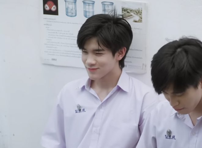 nox2perrr's tweet photo. น้องเขามีโอกาสจะจบม.ปลายมั้ยคะ https://t.co/yBltYssJb0
