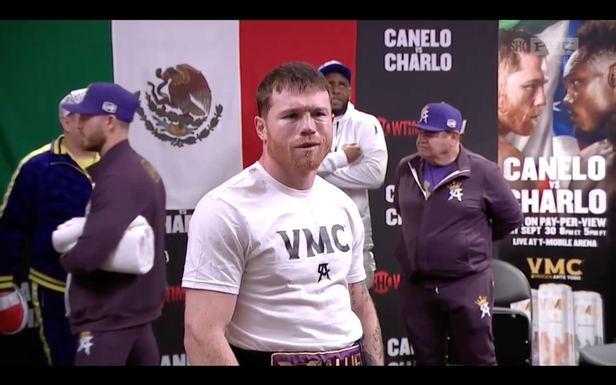 Canelo's reaction to the Lubin-Ramos fight. Says it all really. #CaneloCharlo