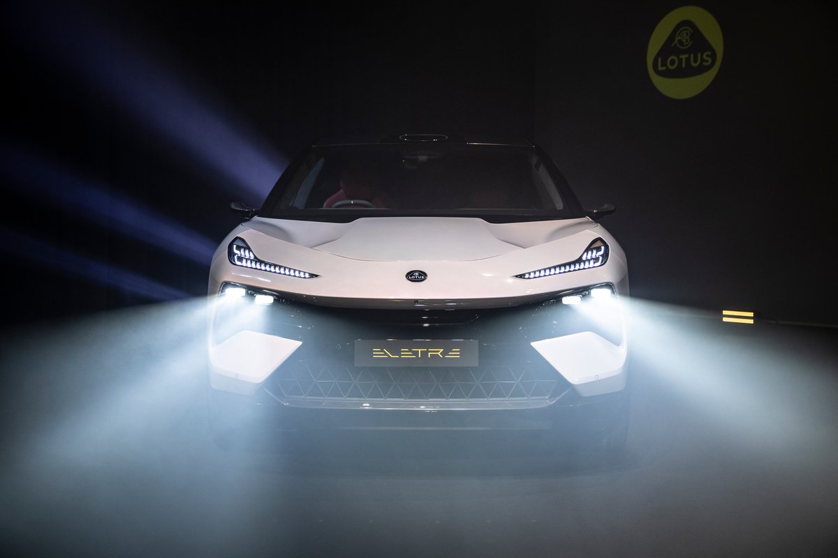 uk_sports_cars's tweet photo. オールエレクトロニックハイパーSUV ELETRE 展示会商談会開催。
10月14日~22日
LOTUS福岡ショールーム
※10月20日・21日は、福岡天神ソラリア広場にて展示会開催しております。
詳しくはお問合せ下さい。
#lotus
#eletre
#エレトレ
#bev
#forthedriver https://t.co/9nKHTBxdTL