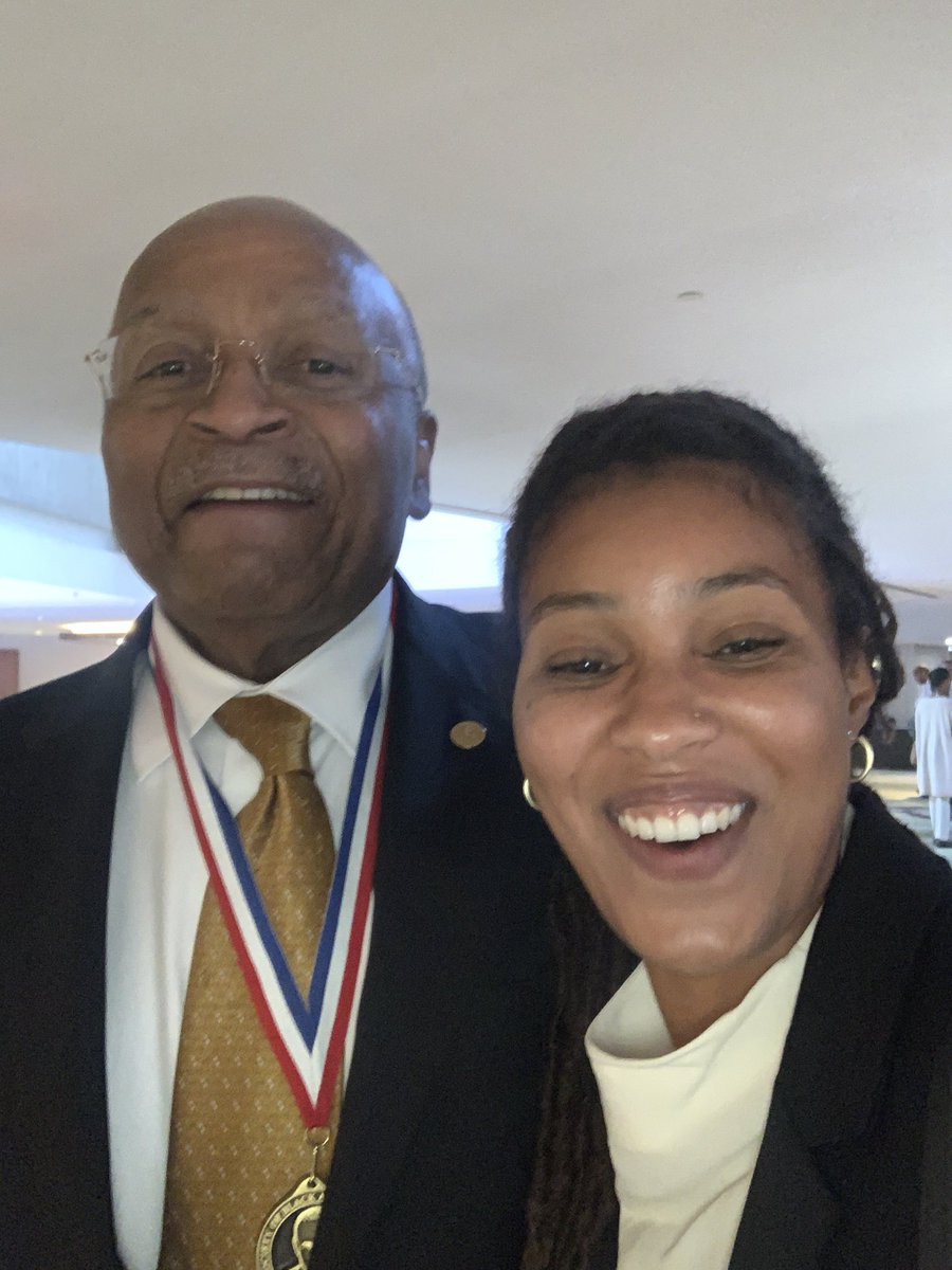 Dr. Mills (@mills_ashlynn11) on Twitter photo MS4 x <a href="/SocietyofBAS/">Society of Black Academic Surgeons</a> = life changed. In a room with my giants in surgery, I am filled with gratitude and I walk taller. This week, I submitted my application to general surgery residency and stepped into my future. Thank you <a href="/UMich/">University of Michigan</a> for hosting #SBASUMich2023. MS4 x <a href="/SocietyofBAS/">Society of Black Academic Surgeons</a> = life changed. In a room with my giants in surgery, I am filled with gratitude and I walk taller. This week, I submitted my application to general surgery residency and stepped into my future. Thank you <a href="/UMich/">University of Michigan</a> for hosting #SBASUMich2023.