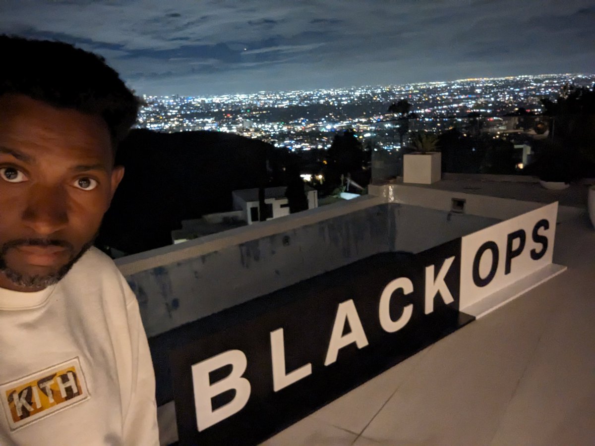 It happened. Till the next time #artBasel 👀