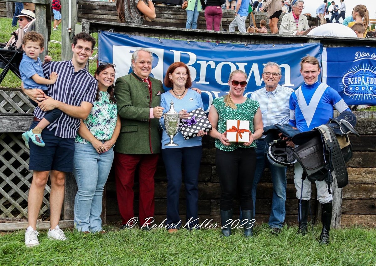 Keri145's tweet photo. Lightning Ridge gets it done on his hurdling debut in the 1st 3 year old race of the season⭐️ He isn’t always easy, but @HendriksParker has always believed in him 😝 A homebred of the Galbraith’s- myself & JShep have won with all of the siblings as well! #USABred @TatianaSushko1 https://t.co/ZUXHTiurZq