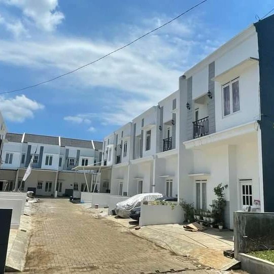 INBAproperti's tweet photo. 🏫 NAUFAL REGENCY, hunian aman dan nyaman dekat kota. Hunian ini terdiri dari 2 lantai dengan Type 65 dan dengan desain Eropa Classic. Ready Stock bebas biaya semua skema, free kanopi dan smarthome. Legalitas aman 

Hubungi agen INDONESIA BAGUS PROPERTI
WA  08.123.4488.721 https://t.co/Ty5YYmB1c9