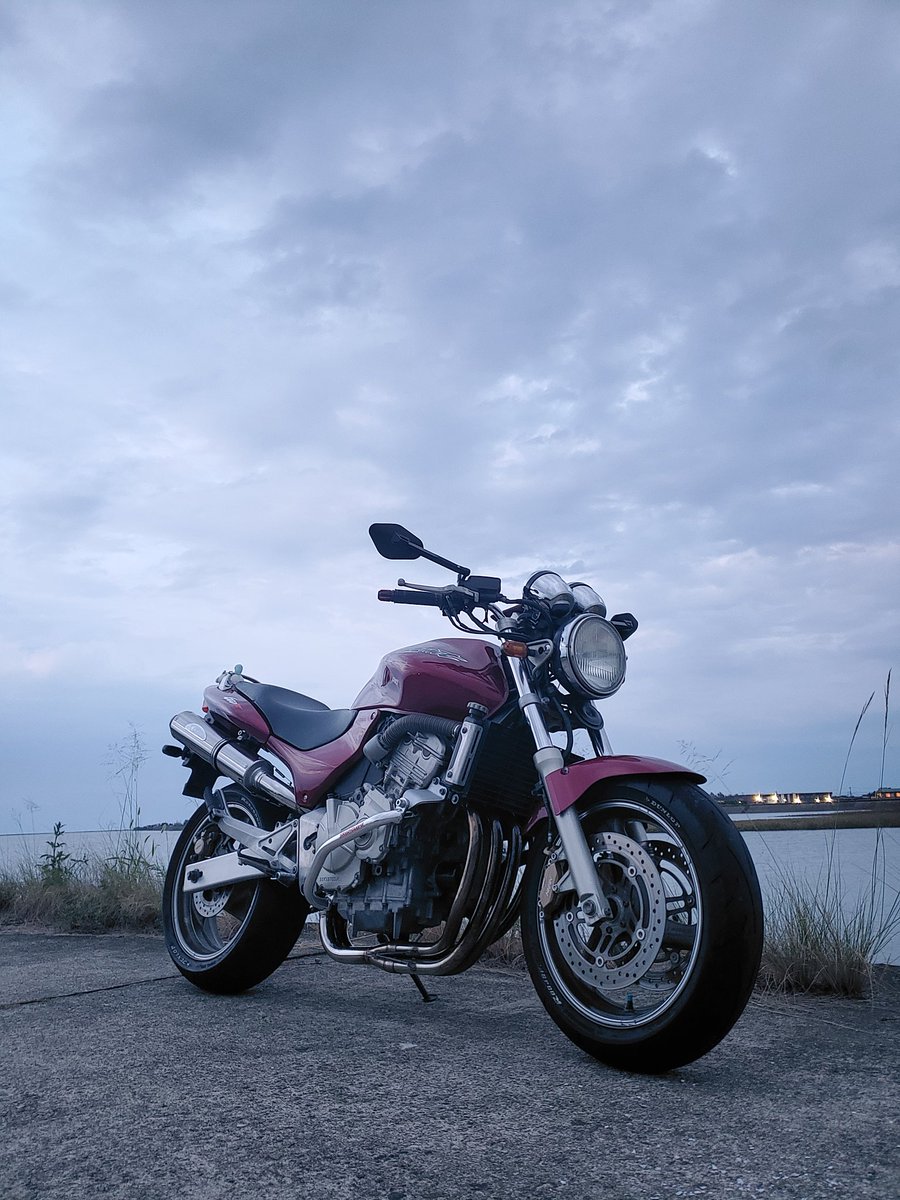 vt_hone_p's tweet photo. 愛車②!
ホーネット600
#cb600f
#pc34
#hornet600 https://t.co/SmHJsc6wgq