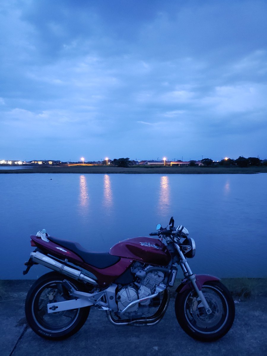 vt_hone_p's tweet photo. 愛車②!
ホーネット600
#cb600f
#pc34
#hornet600 https://t.co/SmHJsc6wgq