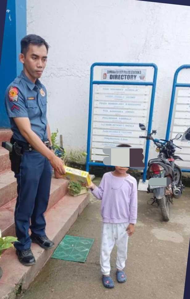 ZCPS_3's tweet photo. PNP  Good Deeds
"There is no joy in possession  without sharing"
#SerbisyongNagkakaisa
#ToServeandProtect https://t.co/G5ueuxqtXT