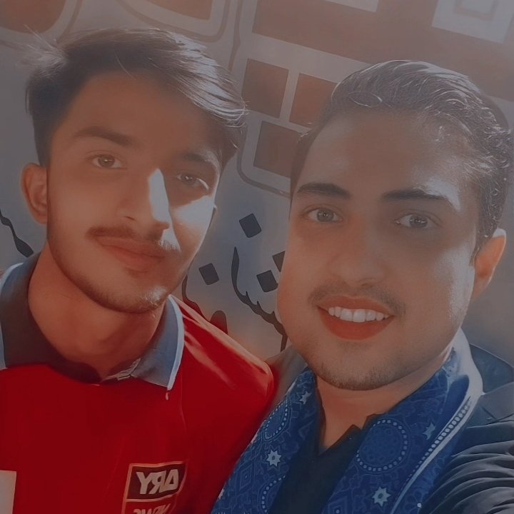 im_nomansahu's tweet photo. Selfie with the Gem Of Pakistan 🇵🇰💎
@iqrarulhassan 
#NewProfilePic #TeamSareAam #MultanConvention https://t.co/Fot7ATGWSw