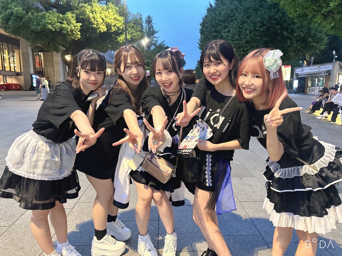aiai_info_aiai's tweet photo. 上野駅

公式Xのフォロワーを30人増やせ🔥達成

next⇒秋葉原駅
『路上ライブ&amp;フライヤー100枚配れ！』

#山手線ミッション
#1017アイアイワンマン https://t.co/HbxzvY5gbY