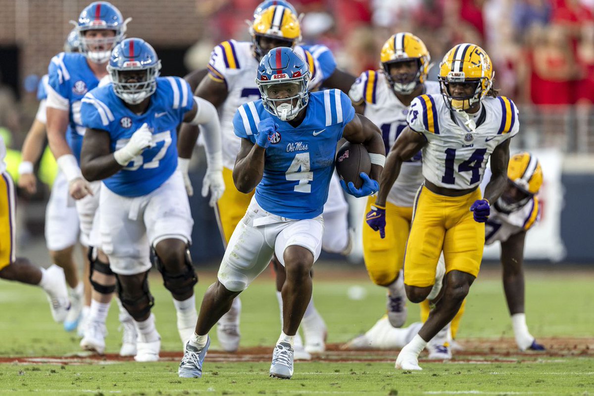 LonnPhillips's tweet photo. Worst Ever Display by an #LSU Defense???
How The Tigers' "Defense" were destroyed by Ole Miss in a 55-49 Thrashing👇 https://t.co/hcEHkgnt5f #GeauxTigers #LSU2023 #MattHouse #BrianKelly https://t.co/NH7RVf21id