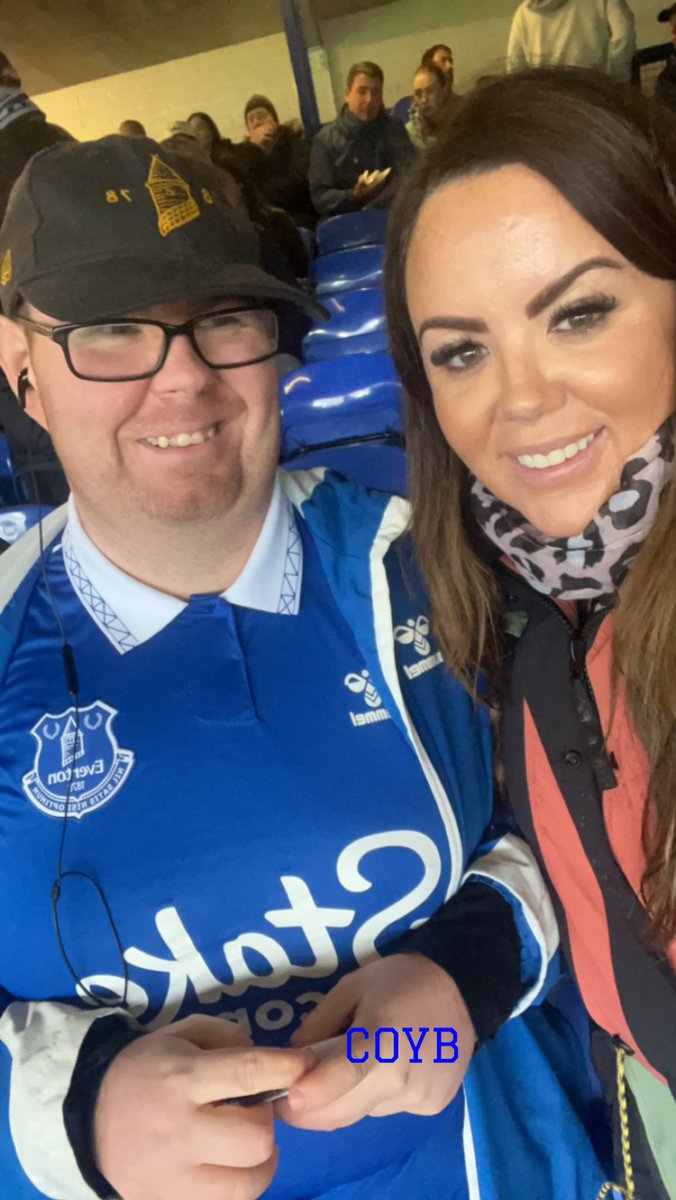 ViWi2009's tweet photo. COYB! Happy birthday to the bro @tomslife92 💙 @everton https://t.co/QNTqxP5RRB