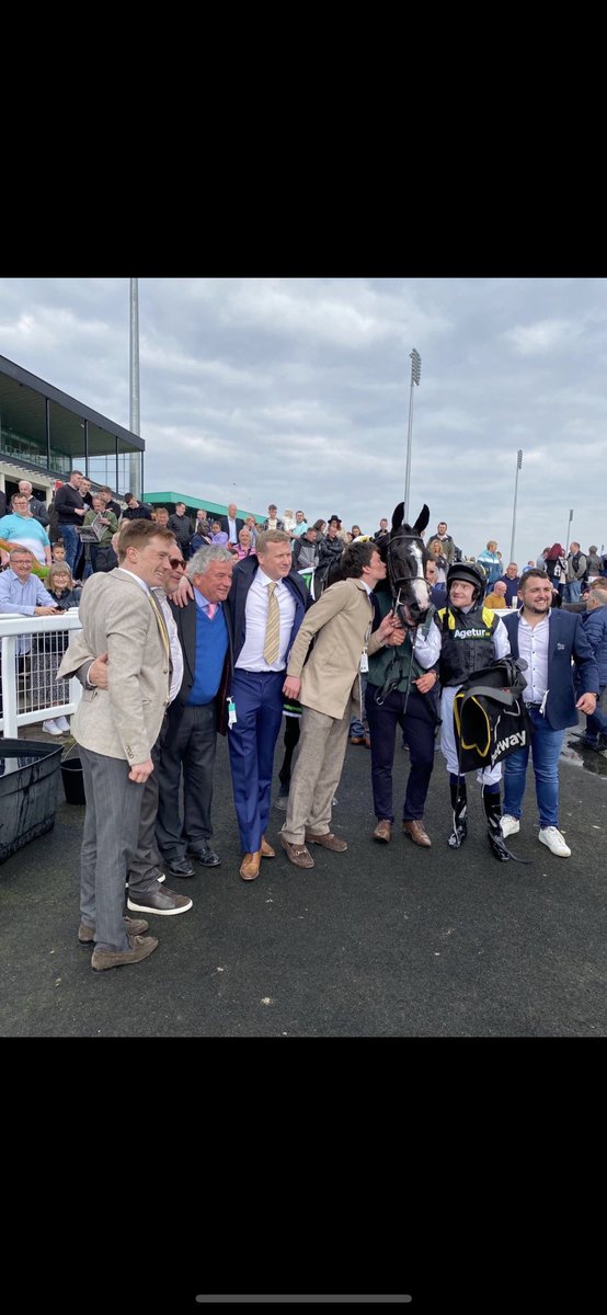 Yesterday after a below par run from Earlofthecotswolds we have decided to retire him from racing . He has been the most special horse and taken so many people to many fantastic places . He has truly been a horse of a lifetime for many of us.