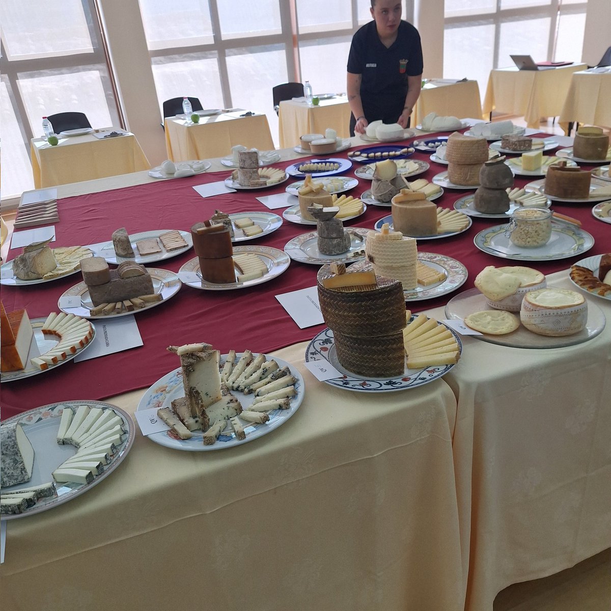 Un placer formar parte del jurado en <a href="/FQAMontanejos/">FQuesoMontanejos</a> <a href="/EtsiamAb/">ETSIAMB ALBACETE</a> <a href="/uclm_es/">Universidad de Castilla-La Mancha</a>