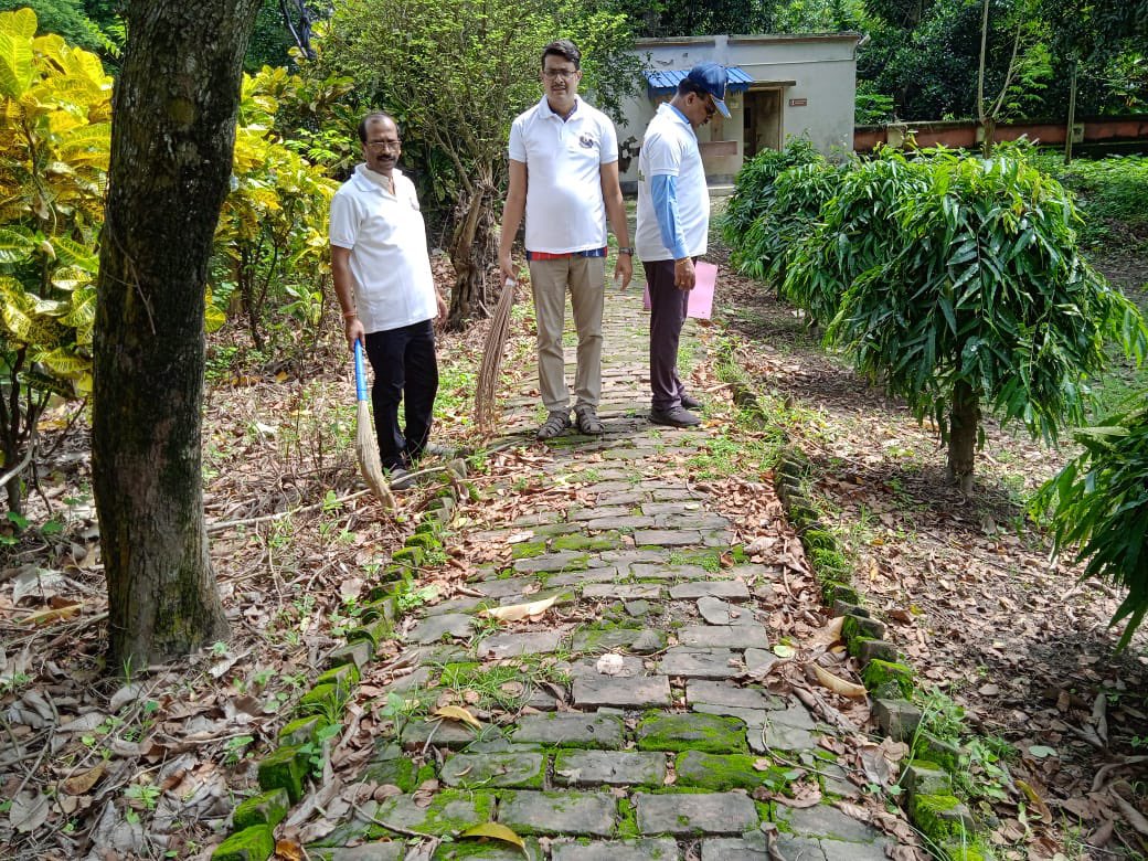 BKP Divn &amp; KDH Divn have jointly organised the swachhata sramdaan programme.