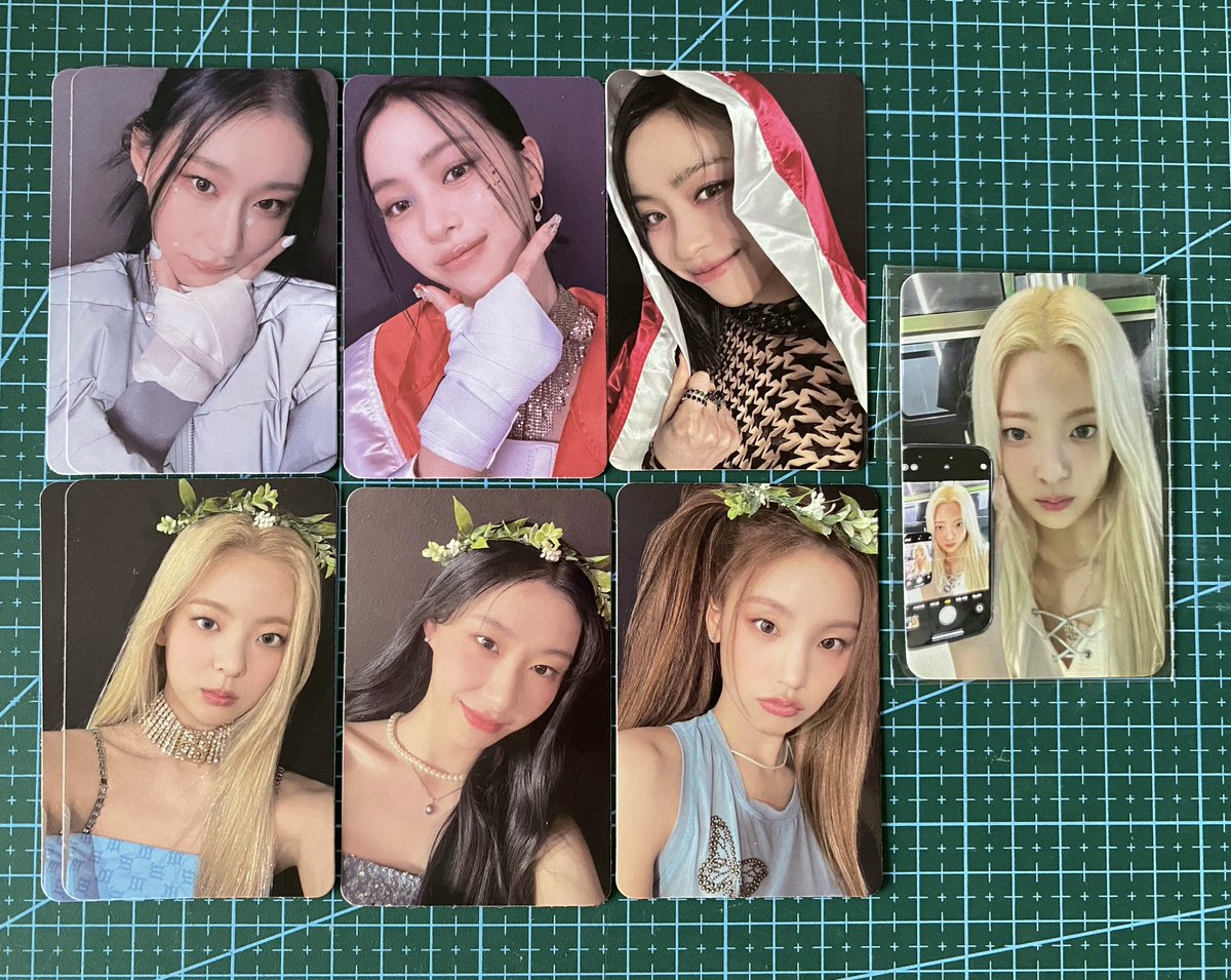 wts lfb ph | itzy kill my doubt kmd standard yes 24 pre-order benefit

< standard pc : ₱100 ea, lia yes24: ₱250>

on-hand || must claim ryu/yeji with lia/chaer

dop: payo/3 days res
mod: j&amp;t, ggx, sdd

— reply mine/dm to claim!