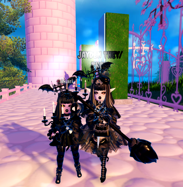 SoulCatArt's tweet photo. Matching my gf 🥰 https://t.co/uHH2qtGG9s