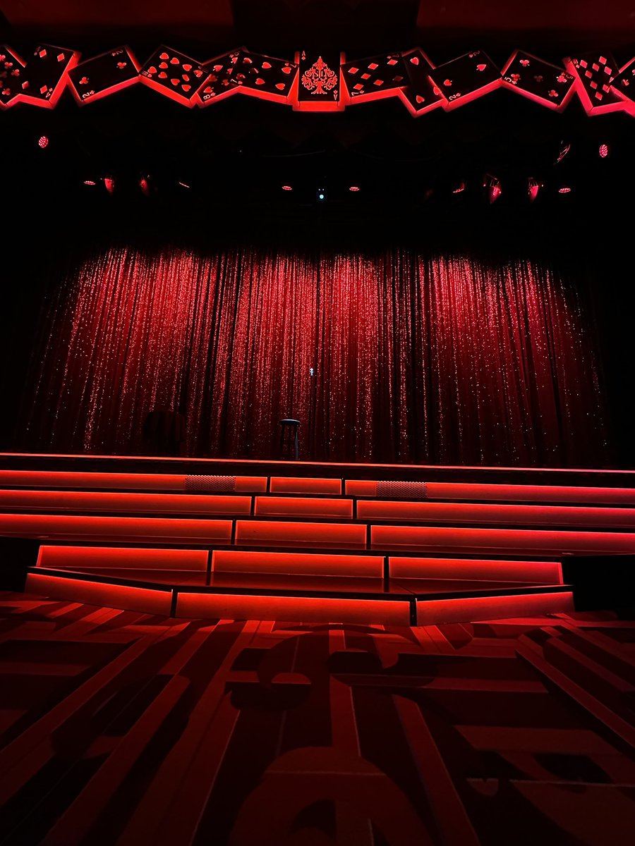 mattcook808's tweet photo. Excited for @Joe_Gatto at the Mirage tonight! https://t.co/nptMvXkQYx