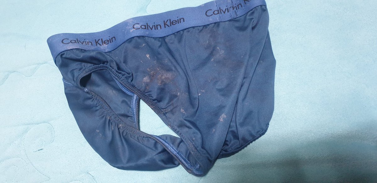 M69_Quy's tweet photo. 건조되면 3주 동안 다시 착용하세요. 

#bigbulge #cum #underwear #exhibtionism #bigcock #중고 속옷 https://t.co/HGa20yZIV5