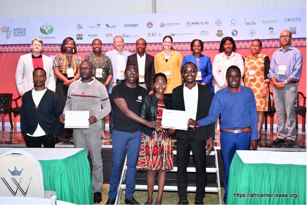 It was a privilege to judge the inaugural Biotechnology Entrepreneurial Pitching Session at the African Biennial Biosciences Communication Symposium (#ABBC2023) in Aug, hosted by <a href="/afri_isaaa/">ISAAA_AfriCenter</a>. Check out their write up of the winning projects!
africenter.isaaa.org/inaugural-afri…