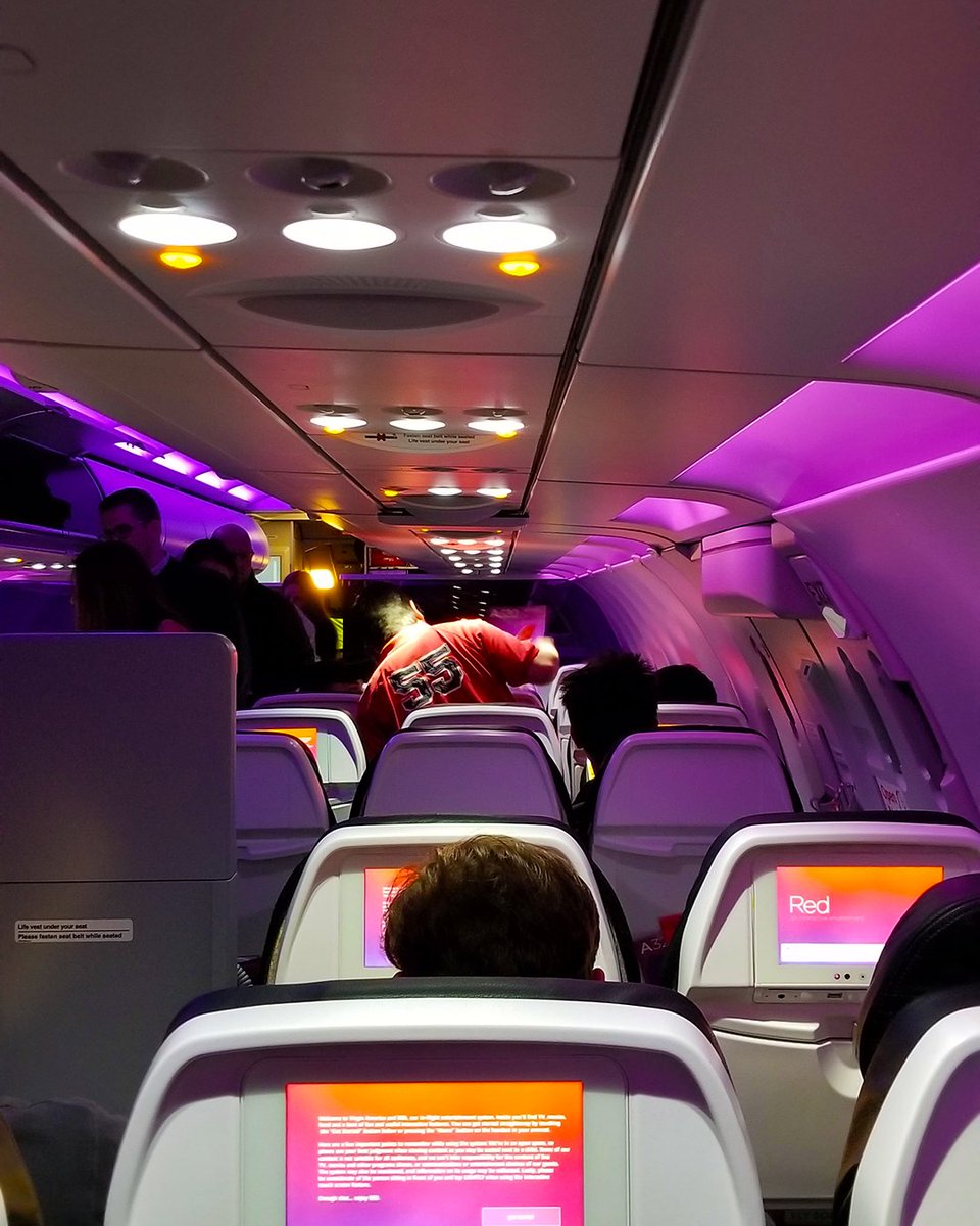 Beenerm's tweet photo. So long, Virgin America. ❤️ While the brand departed in 2018, the final chapter has come to a close with the landing of @alaskaair flight 1126 from @flysea to @flylaxairport this evening. #vxforever #alaskaair #travel https://t.co/Z4xMEYmQnD