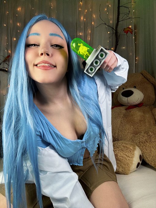 Wubba-lubba-dub-dub biatch!! *burps* 🩵🥴 https://t.co/V0inggvKXX