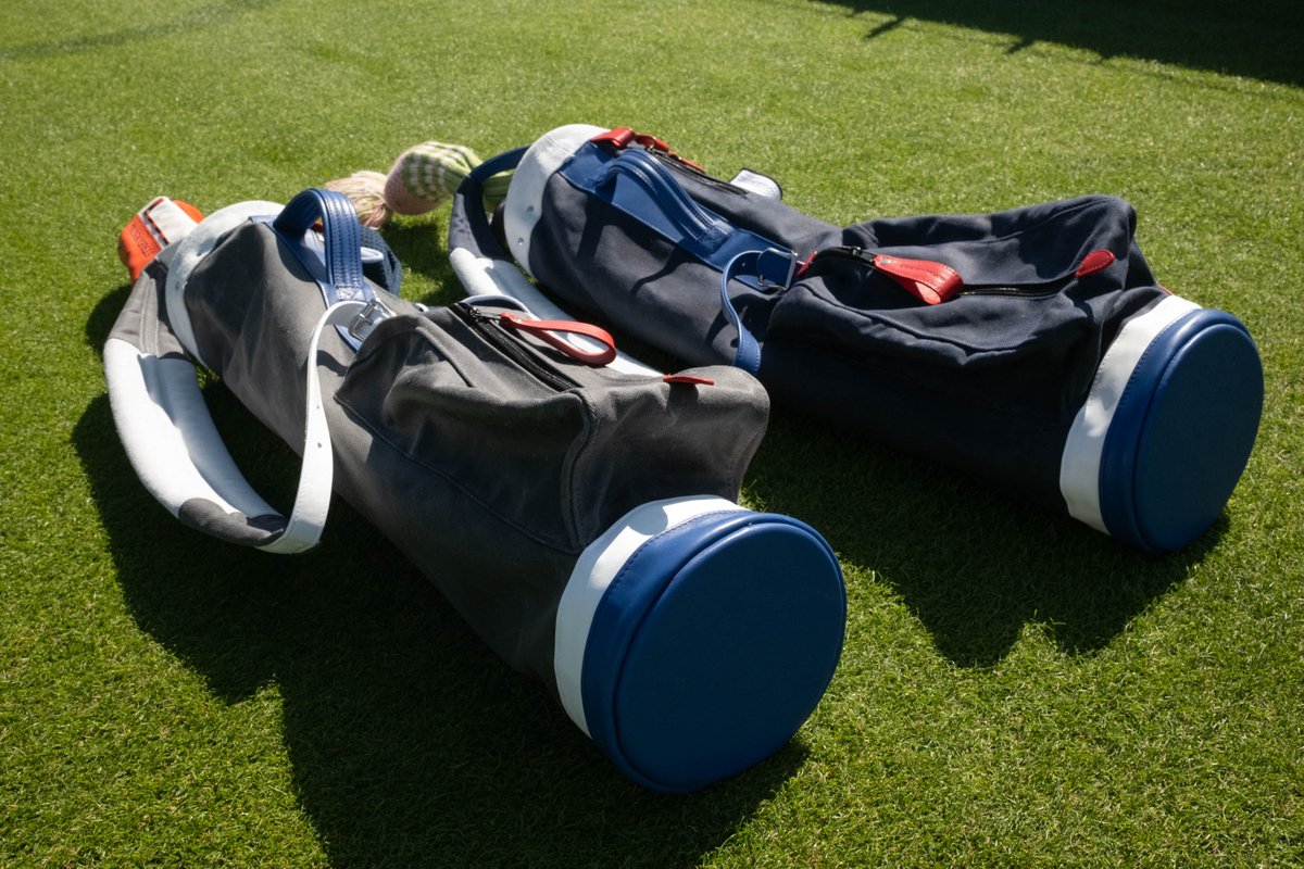 Waiting for the <a href="/rydercup/">Ryder Cup</a> singles to start? Pitchmarks #15 features the glorious <a href="/PiltdownGolf/">Piltdown Golf Club</a>. 👇 
open.substack.com/pub/pitchmarks…