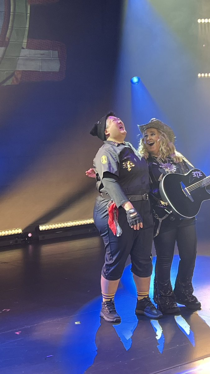 caryn_maroni's tweet photo. Great job @CherieBTay 
The crowd loved you tonight !👏👏👏🤣😂🥳 https://t.co/mWIEamVNBo