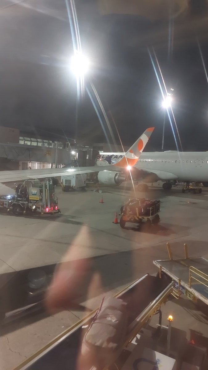 Partiu Curitiba, onde irei participar do <a href="/sotmbr2023/">State of The Map Brasil 2023</a> .