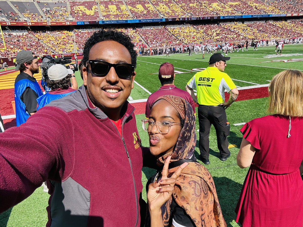 samakabforhouse's tweet photo. I'm proud to be a Gophers football fan with my fellow state legislator. Congratulations to our hometown team for their victory today. Special appreciation to our Board of Regents for hosting us. We can't wait to cheer you on this season #LetsGoGophers. https://t.co/ZXXB6SiRSP
