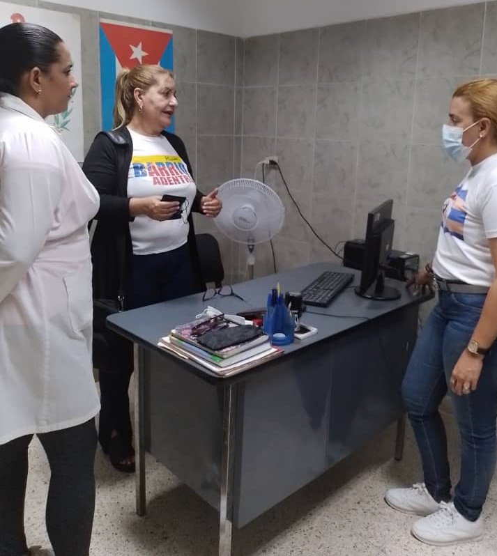 Intercambio con Jefa Centro Diagnóstico Integral San Jacinto perteneciente a Estado Zulia, joven cuadro con estabilidad en la tarea de Dirección más importante en la Misión, competente, entusiasta y gran sentido de pertenencia. 🇻🇪🇨🇺
#CubaCoopera 
#CubaPorLaVida 
<a href="/cubacooperaven/">Misión Médica Cubana en Venezuela</a>