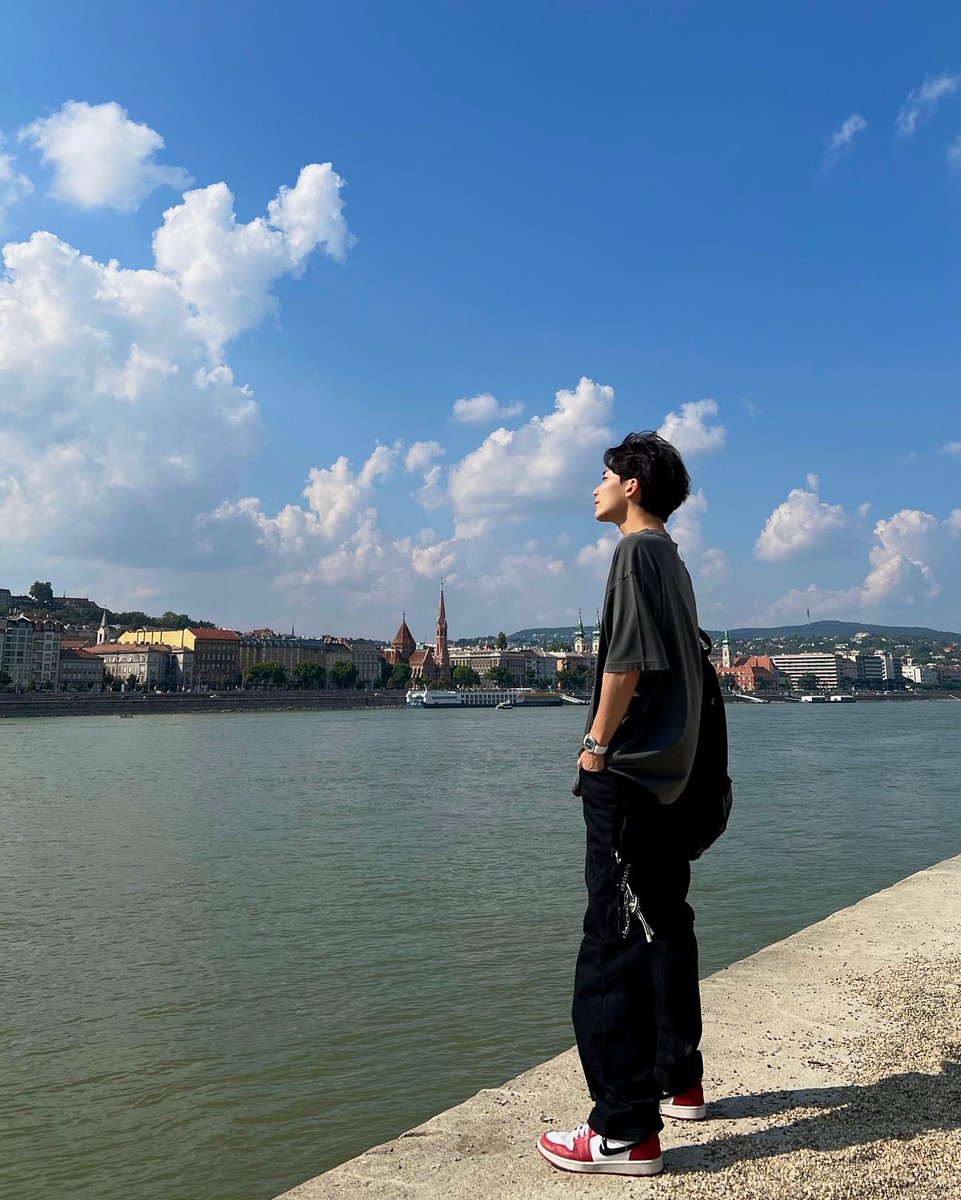 hanniethinker04's tweet photo. 231001 #정한 jeonghaniyoo_n post https://t.co/eQjgPFr3yo